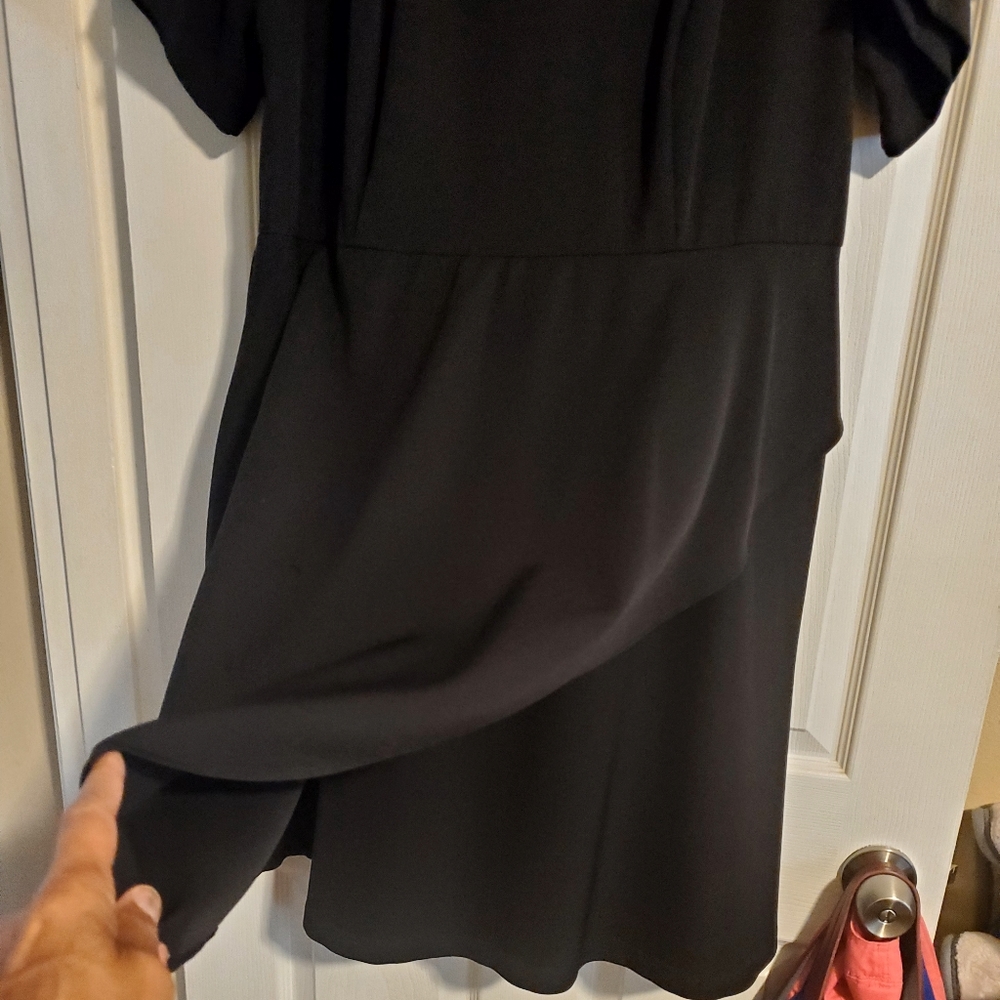 Dress - Picture 3 of 5